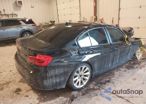 2018 BMW 320I xDrive z USA, uszkodzony, nr VIN WBA8A3C55JA358650